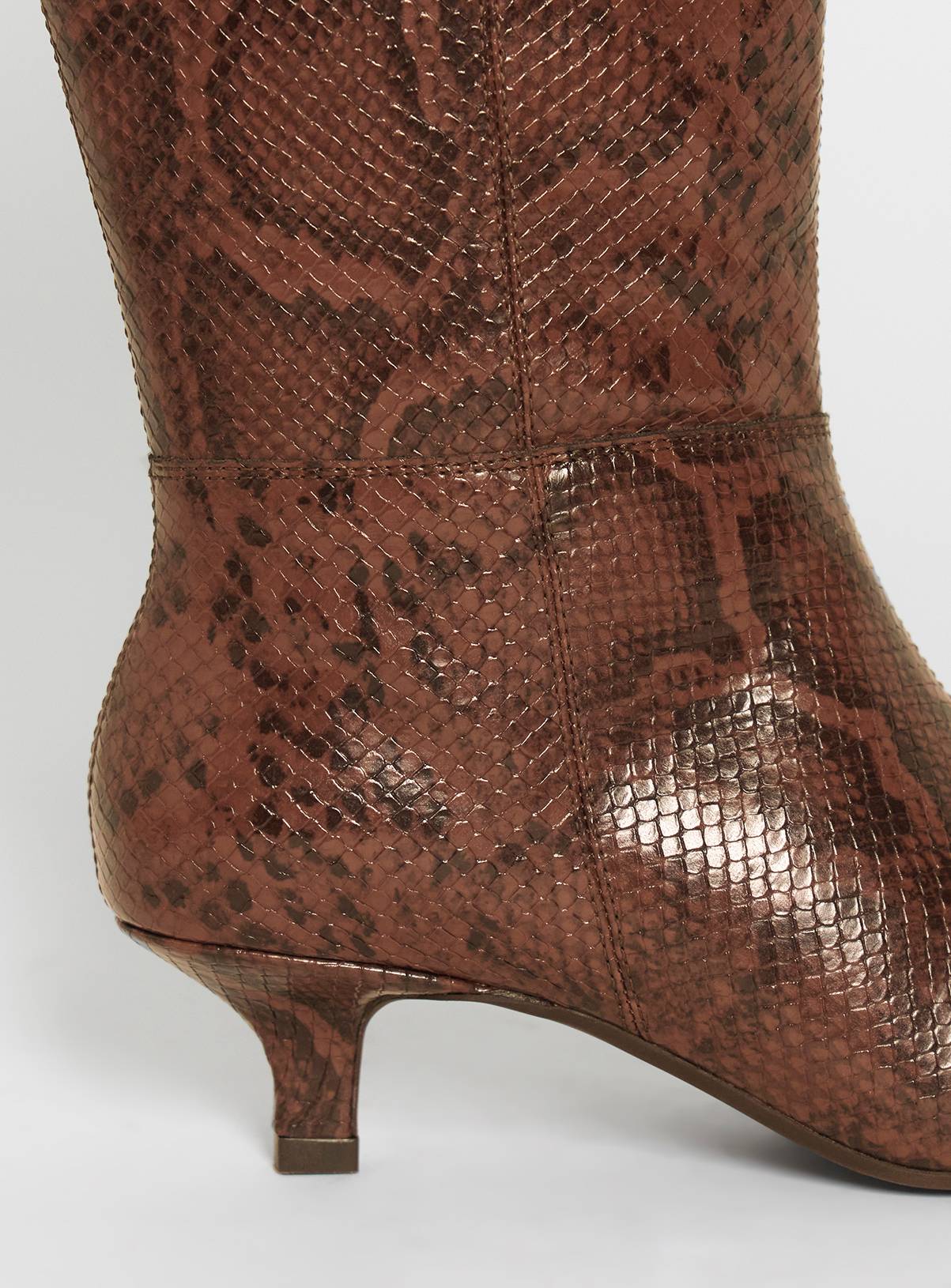 JD WILLIAMS Pointed Kitten Heel Knee Boot Wide Fit 9 - Image 4